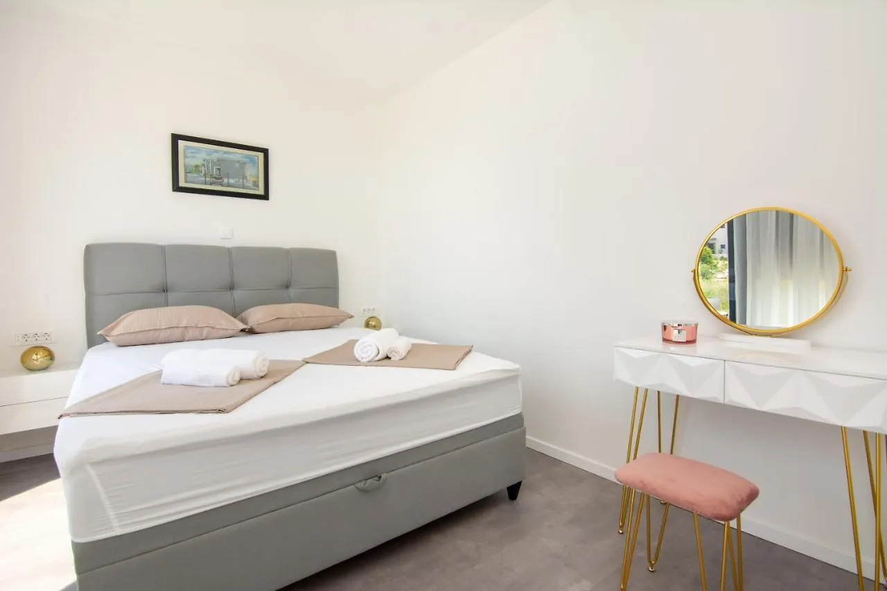Holiday home Holiday House With A Parking Space Privlaka, Zadar - 21430 Privlaka  Croatia